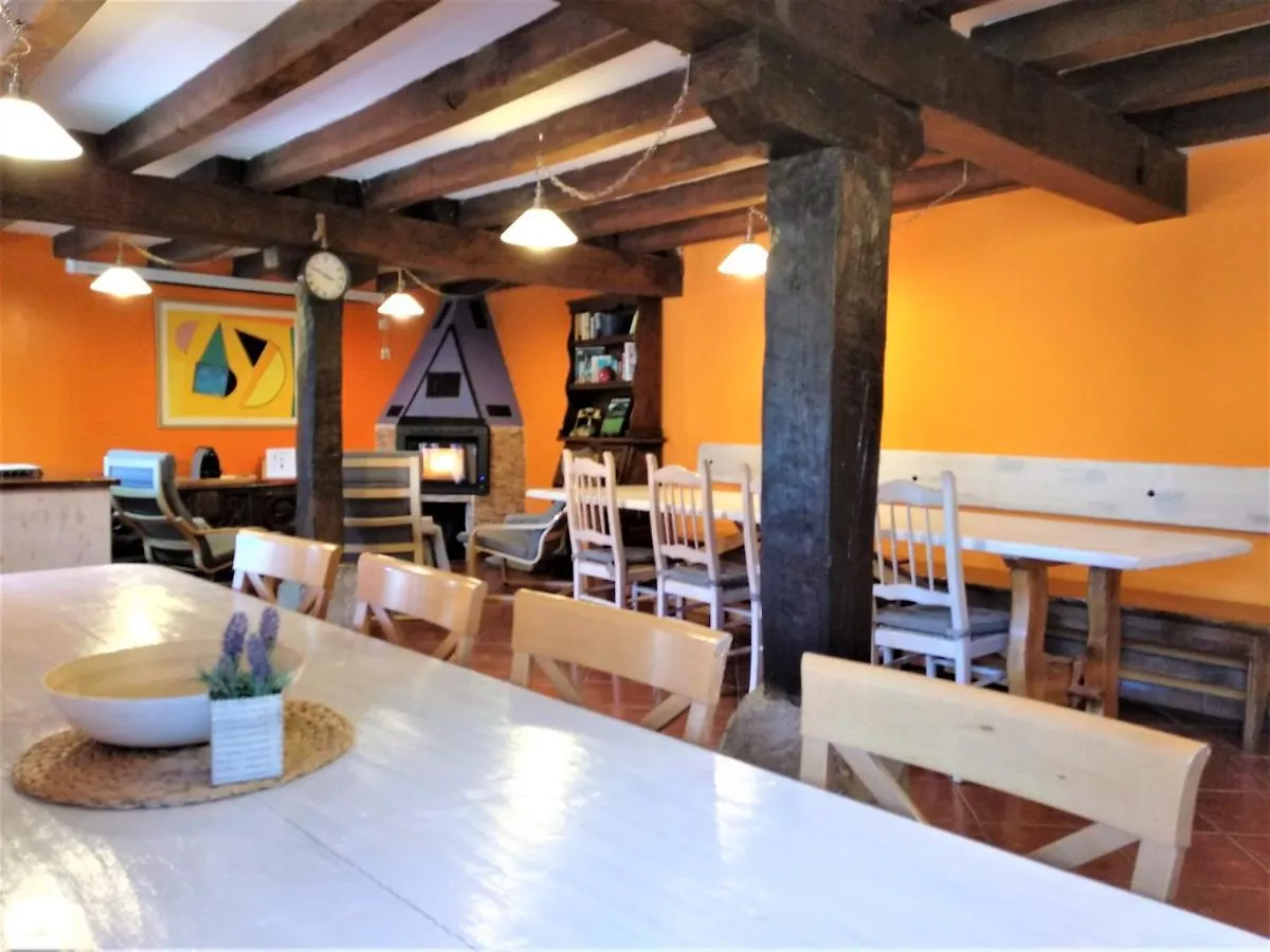 Casa Rural Madera Y Sal Salinas de Anana Venkovský dům