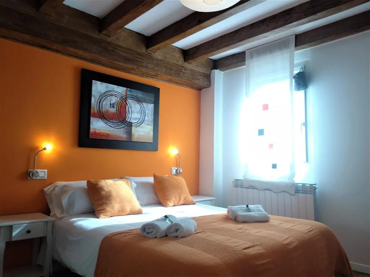 Casa Rural Madera Y Sal Salinas de Anana Španělsko